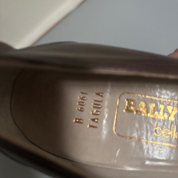 women’s like New Vintage Bally Swiss Bellezza Brown Leather Pumps - Picture 3 of 8